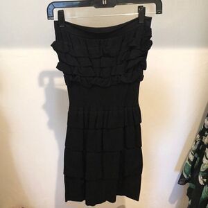 Stretchy ruffle strapless knit dress